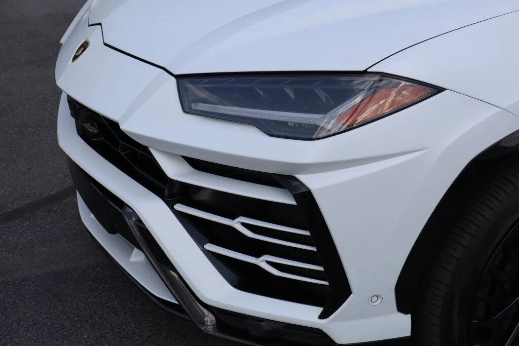 2019 Lamborghini Urus - Image 12 of 31
