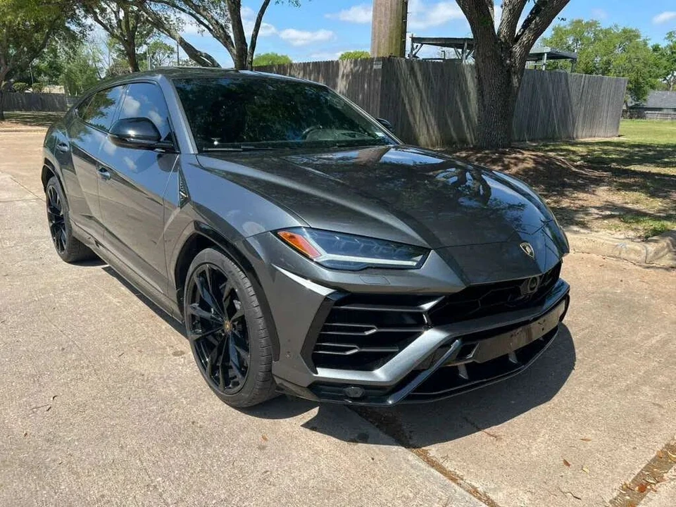 2019 Lamborghini Urus - Image 3 of 13