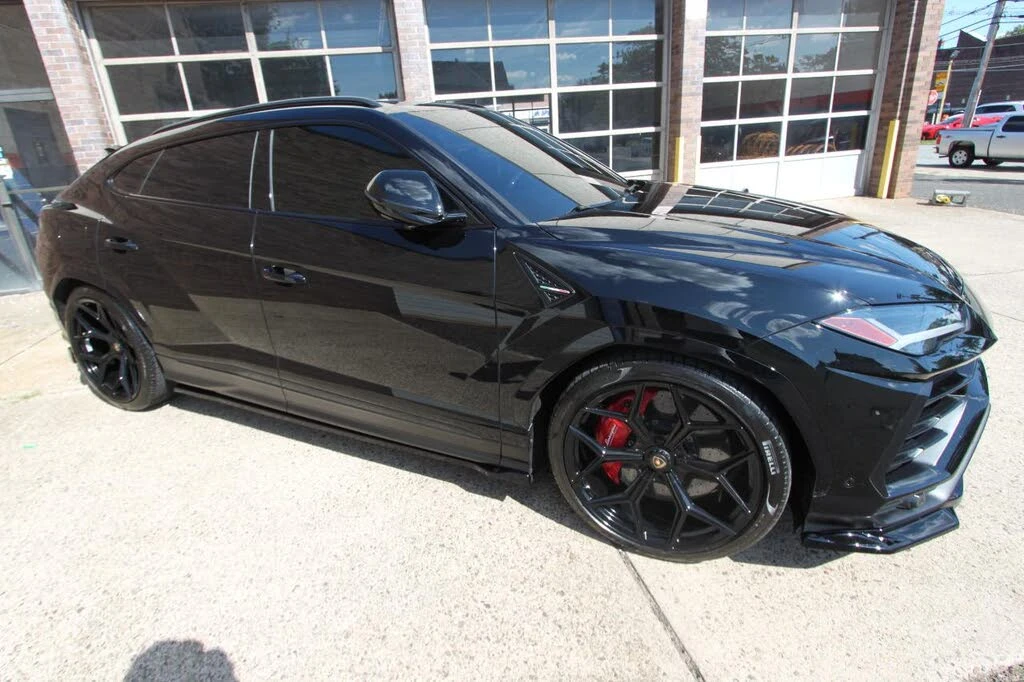2019 Lamborghini Urus - Image 11 of 31