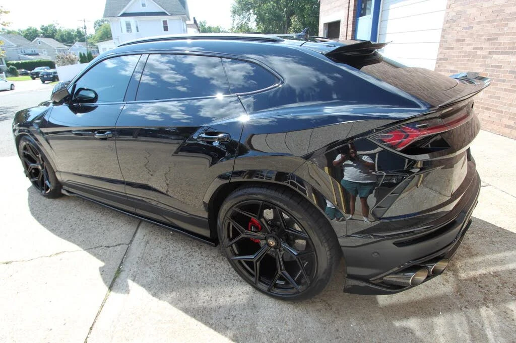 2019 Lamborghini Urus - Image 5 of 31
