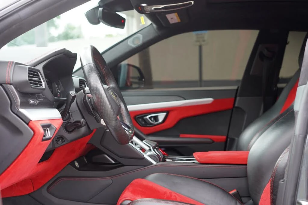 2019 Lamborghini Urus - Image 8 of 21