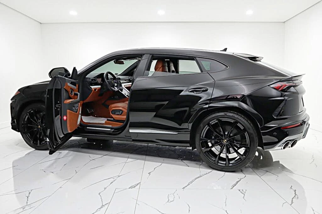 2019 Lamborghini Urus - Image 9 of 31