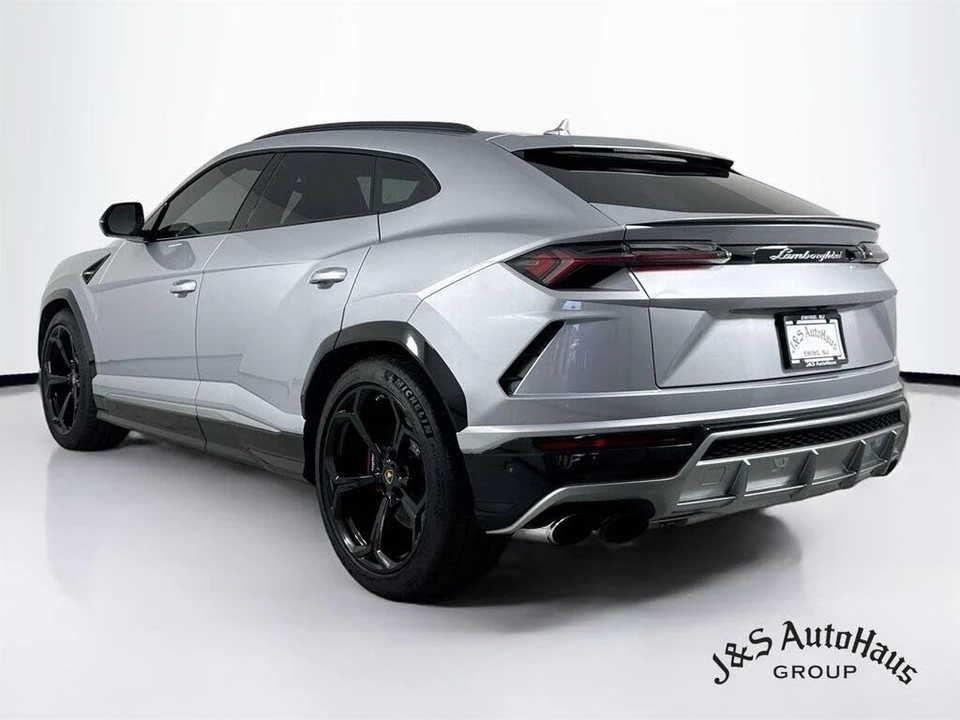2019 Lamborghini Urus - Image 5 of 31