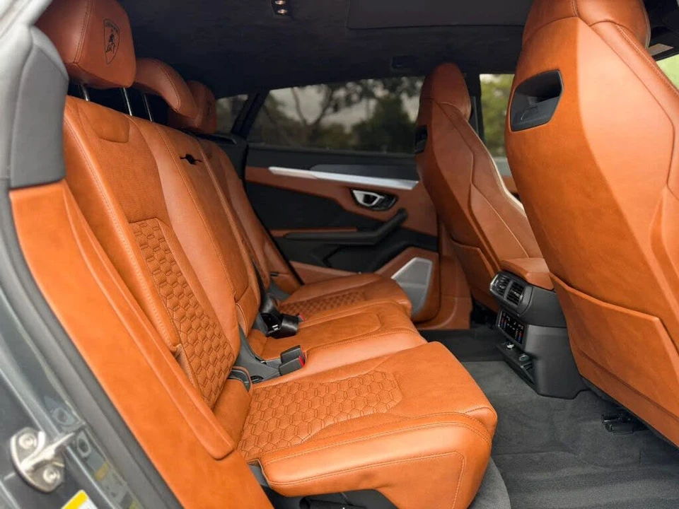 2019 Lamborghini Urus - Image 22 of 24