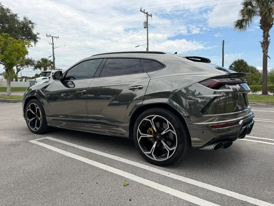 2019 Lamborghini Urus - Image 5 of 24