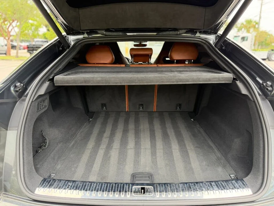 2019 Lamborghini Urus - Image 21 of 24