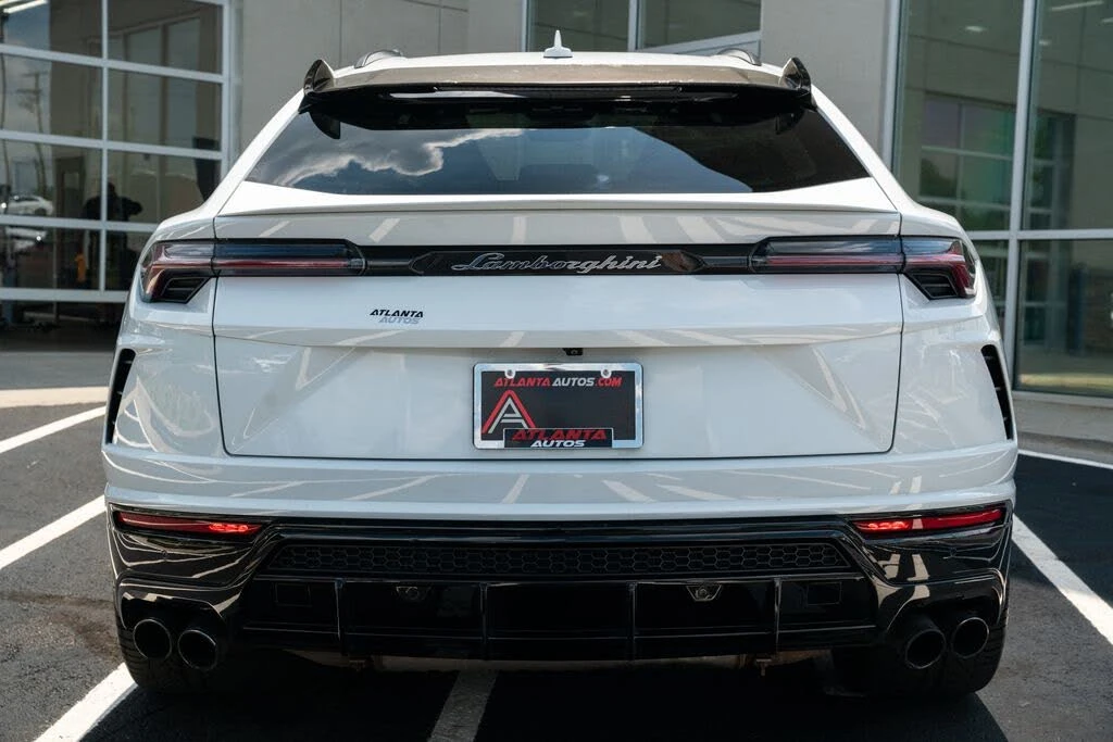 2019 Lamborghini Urus - Image 16 of 31