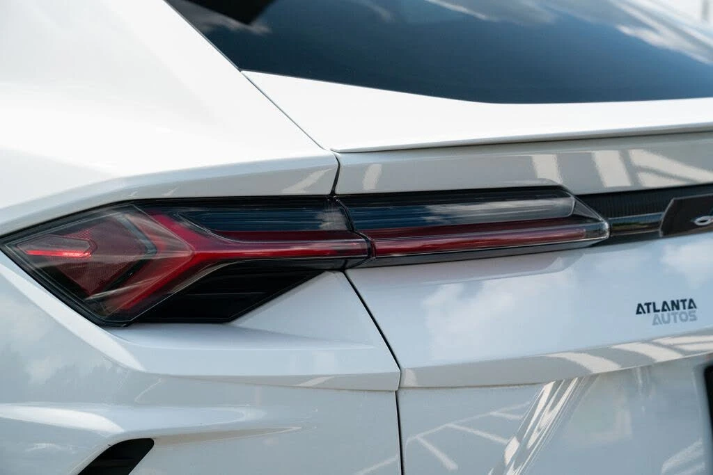 2019 Lamborghini Urus - Image 19 of 31