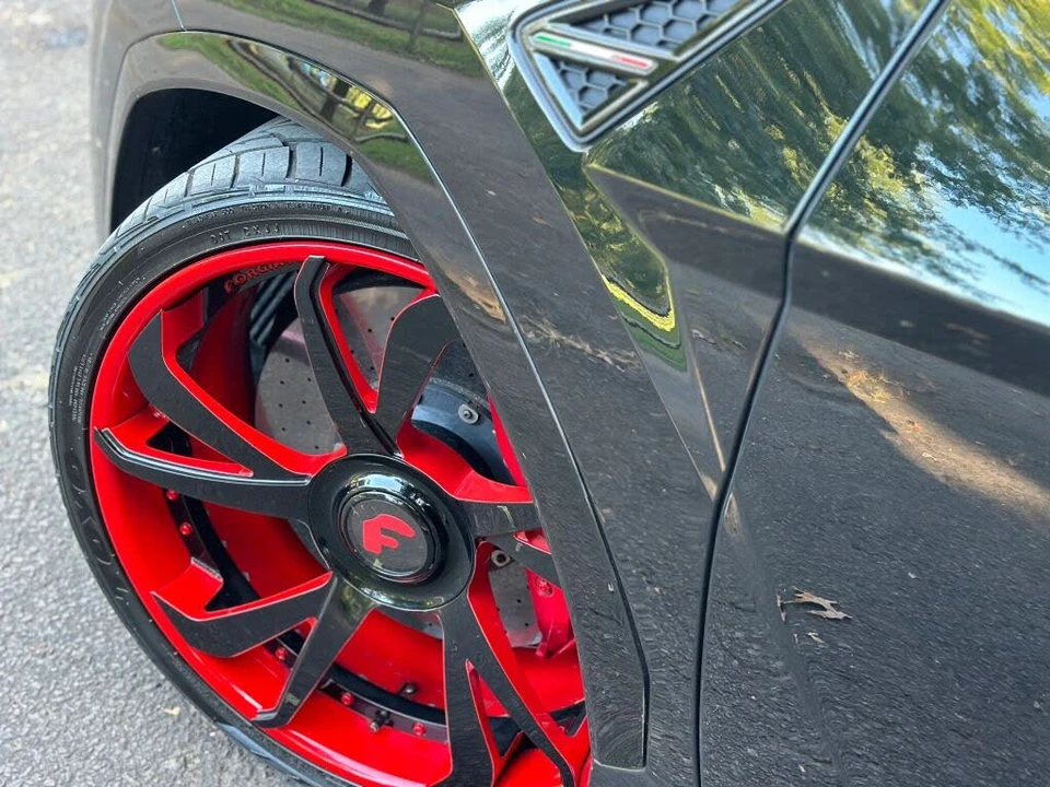 2019 Lamborghini Urus - Image 11 of 31
