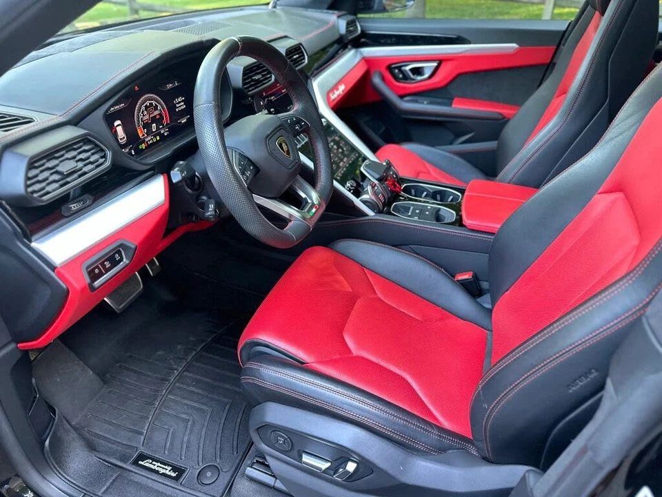 2019 Lamborghini Urus - Image 17 of 31