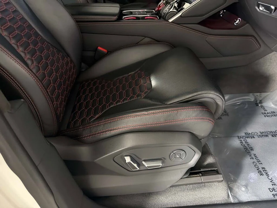 2019 Lamborghini Urus - Image 22 of 31