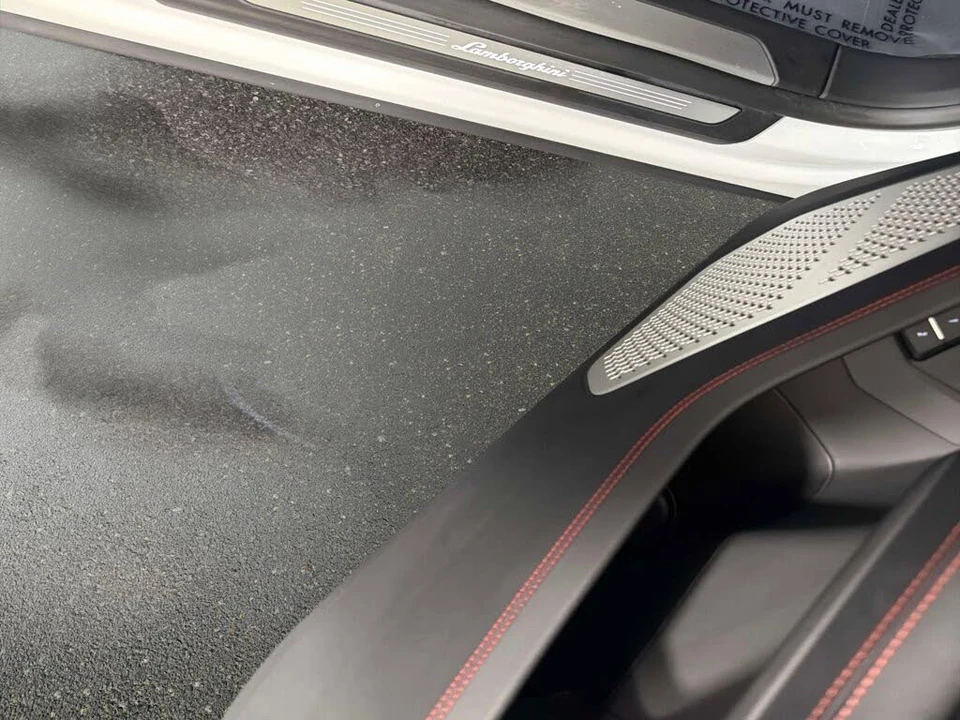 2019 Lamborghini Urus - Image 23 of 31