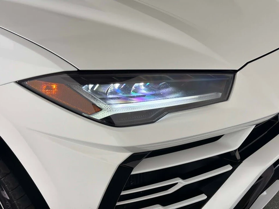 2019 Lamborghini Urus - Image 9 of 31