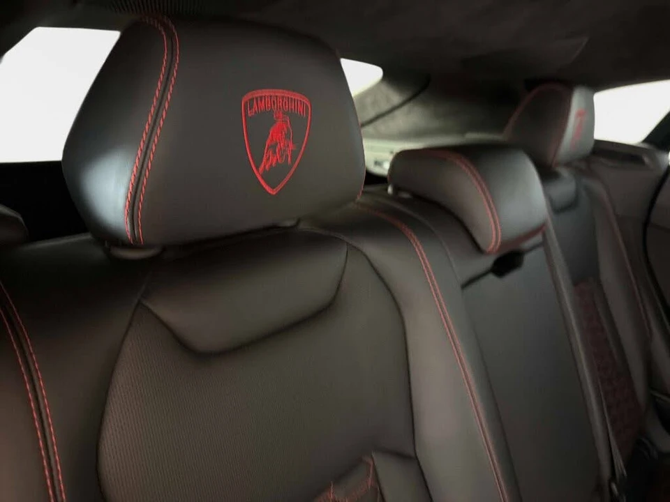 2019 Lamborghini Urus - Image 28 of 31