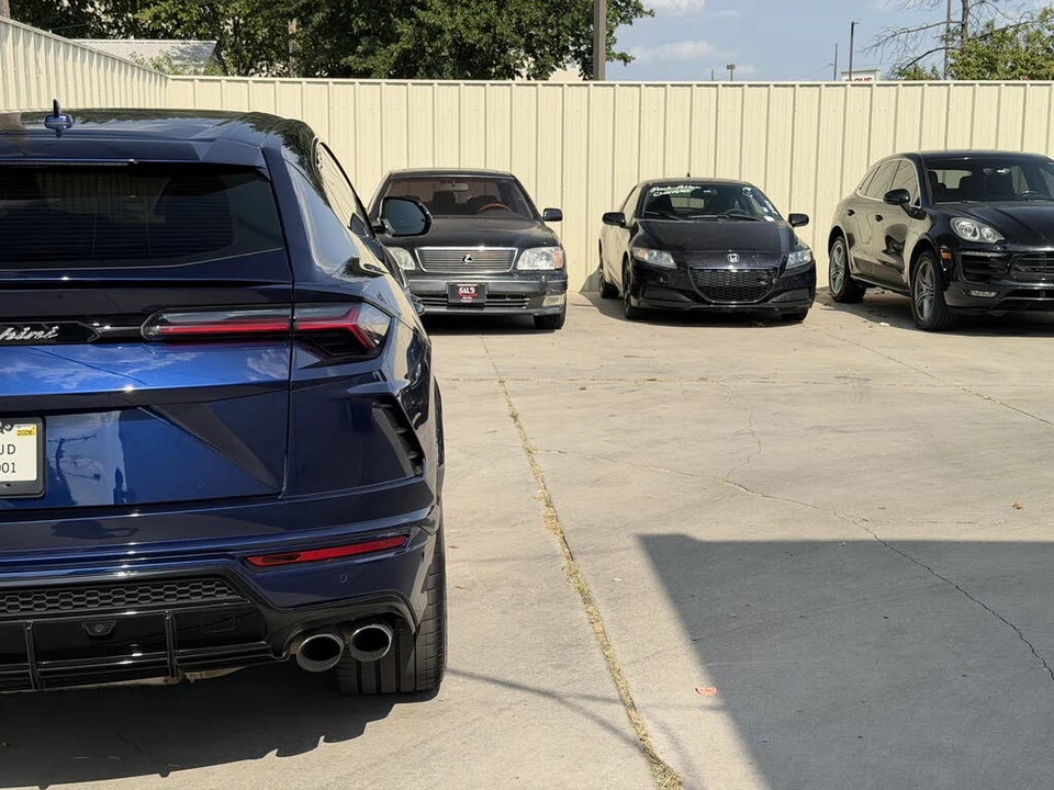 2019 Lamborghini Urus - Image 10 of 31