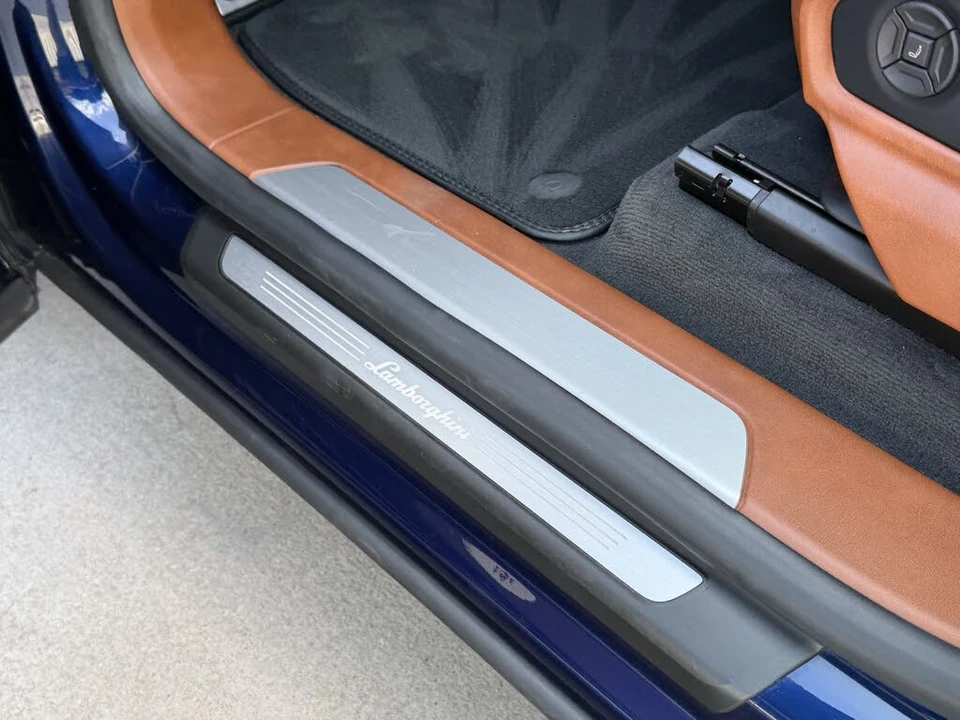 2019 Lamborghini Urus - Image 16 of 31