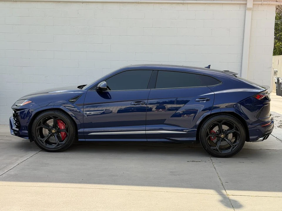 2019 Lamborghini Urus - Image 8 of 31