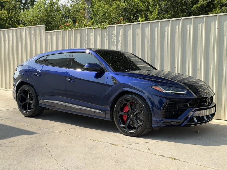 2019 Lamborghini Urus - Image 3 of 31