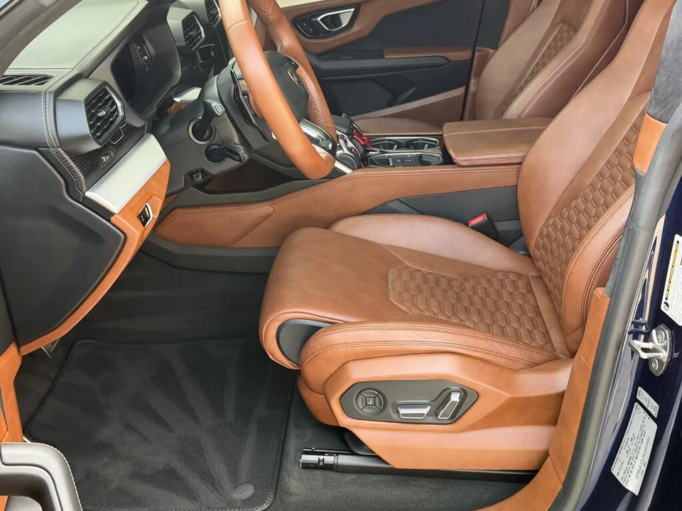 2019 Lamborghini Urus - Image 20 of 31