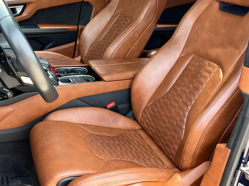 2019 Lamborghini Urus - Image 4 of 31