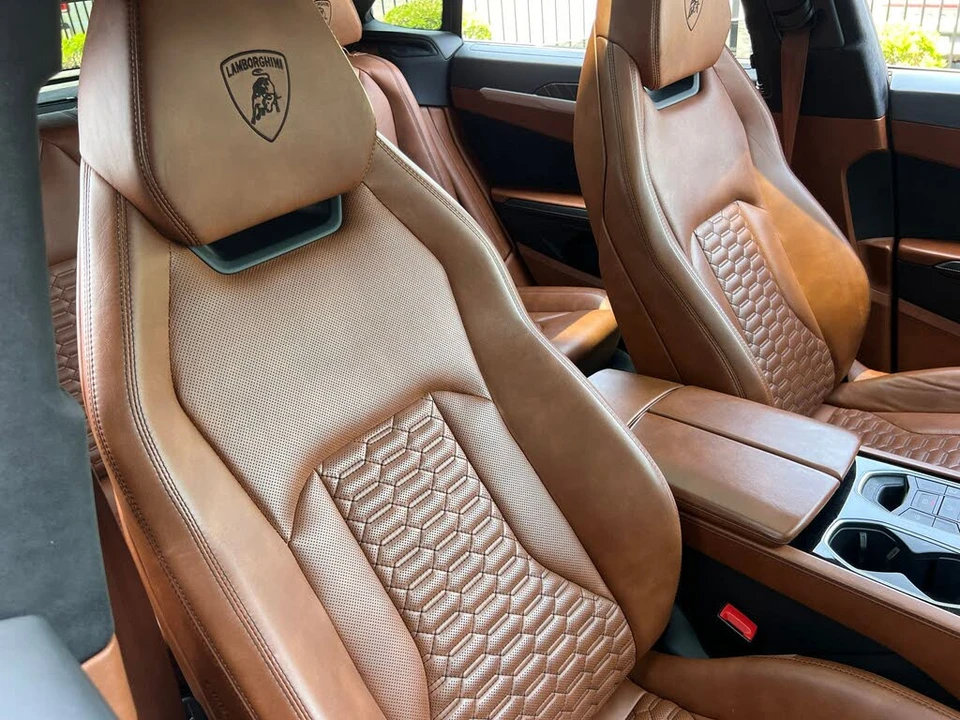 2019 Lamborghini Urus - Image 15 of 31