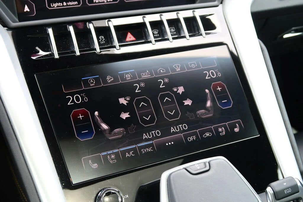 2019 Lamborghini Urus - Image 19 of 31