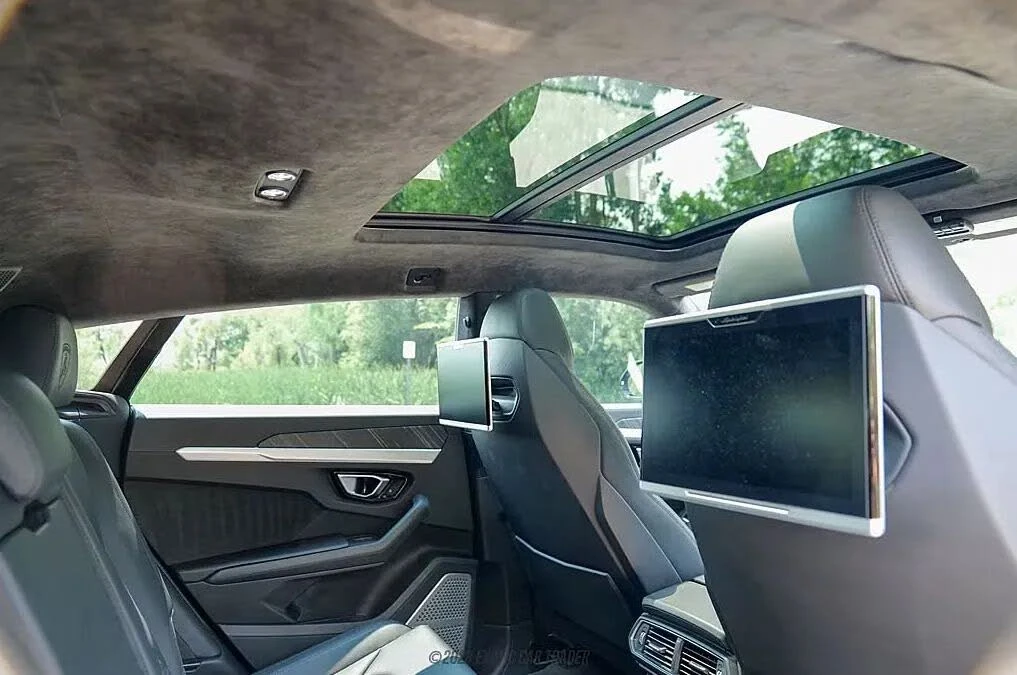2019 Lamborghini Urus - Image 5 of 5