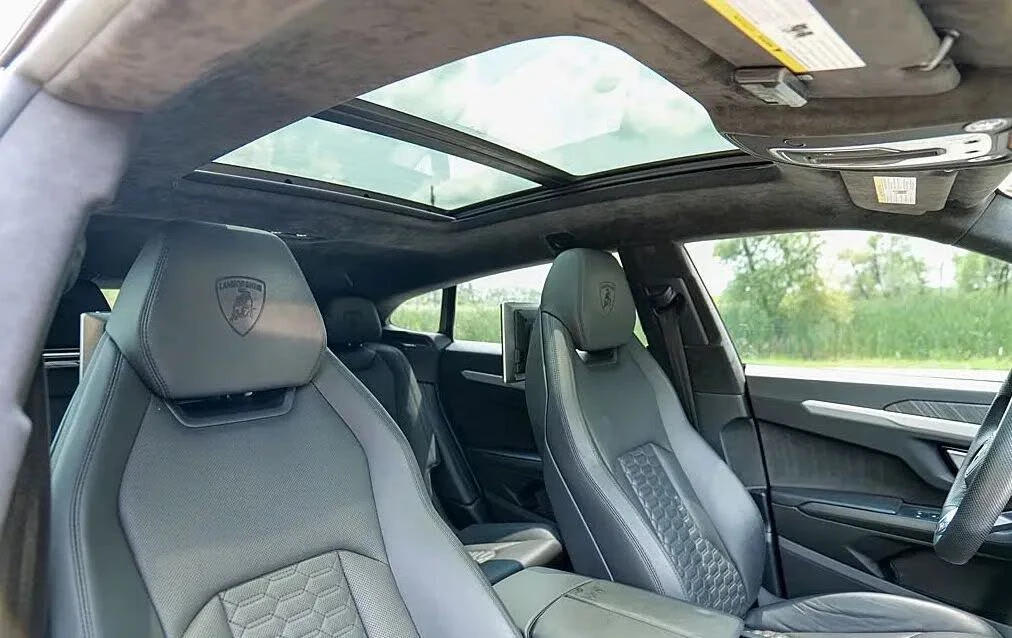 2019 Lamborghini Urus - Image 3 of 5