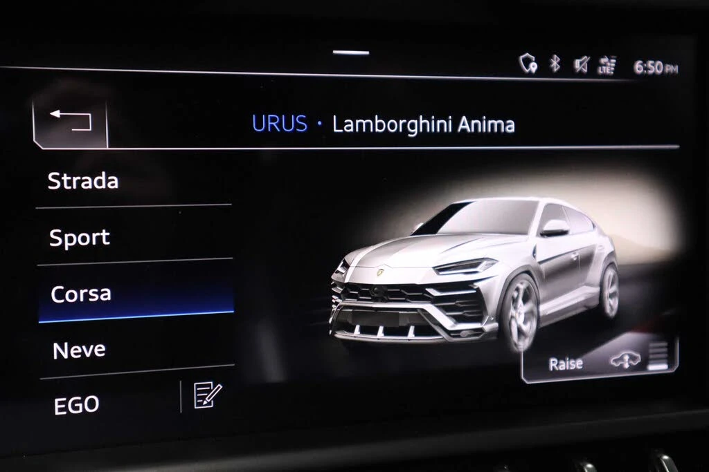 2019 Lamborghini Urus - Image 19 of 29
