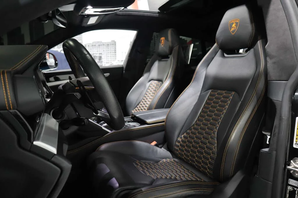 2019 Lamborghini Urus - Image 16 of 29