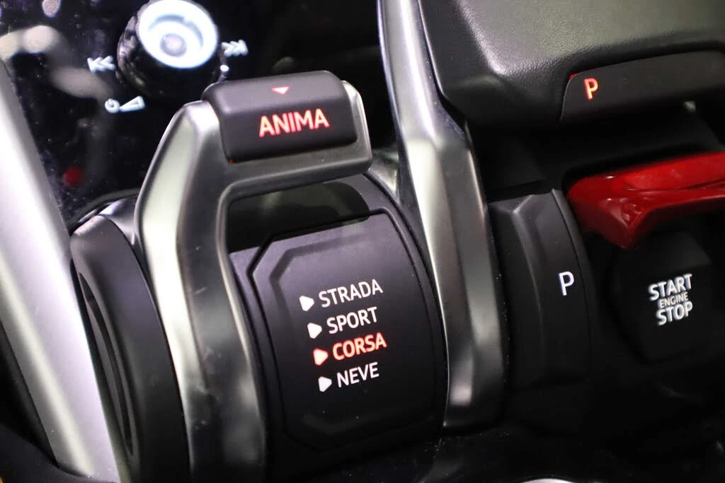 2019 Lamborghini Urus - Image 21 of 29