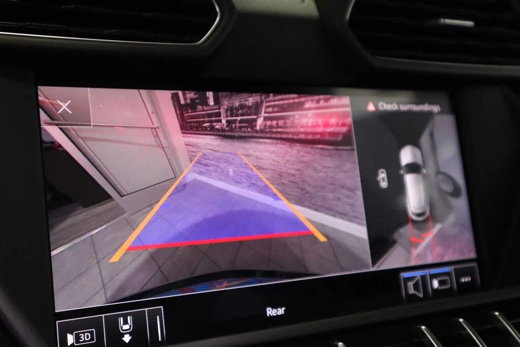 2019 Lamborghini Urus - Image 23 of 29