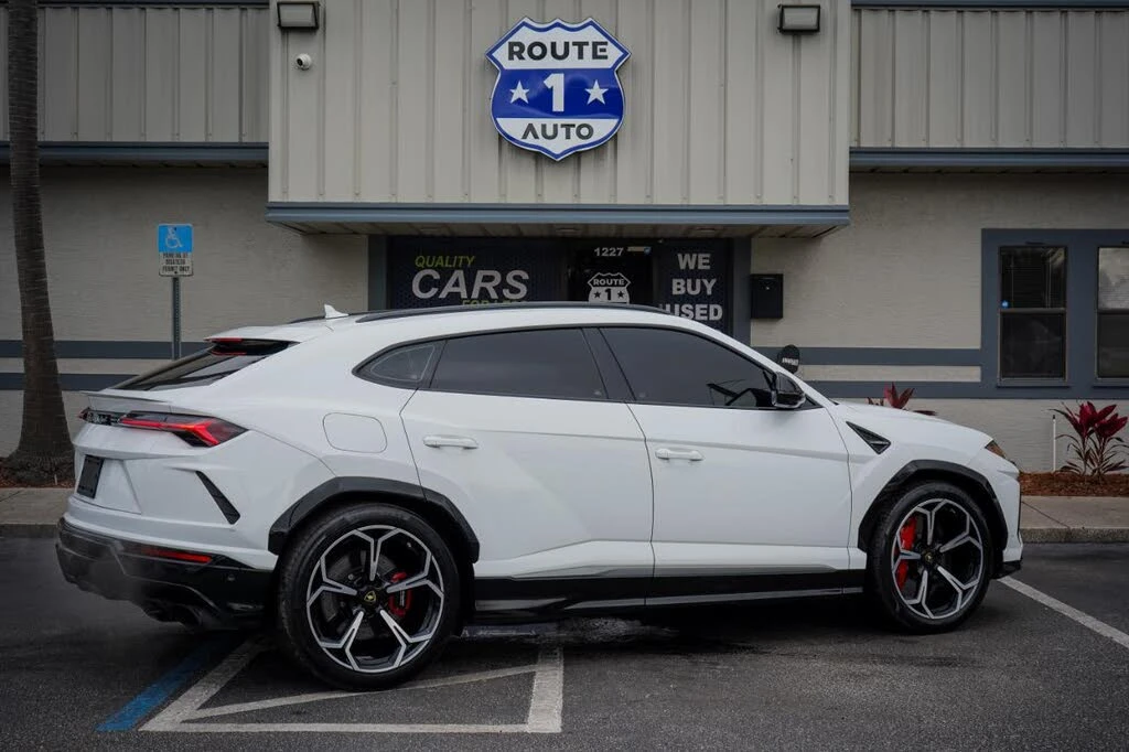 2019 Lamborghini Urus - Image 4 of 16