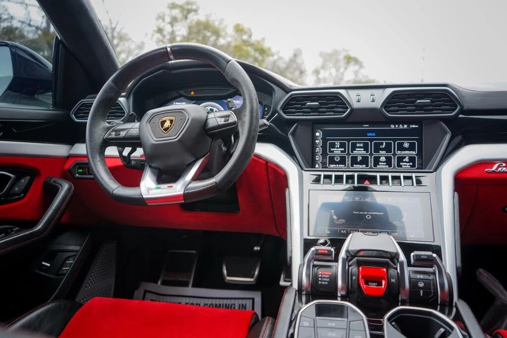 2019 Lamborghini Urus - Image 8 of 16