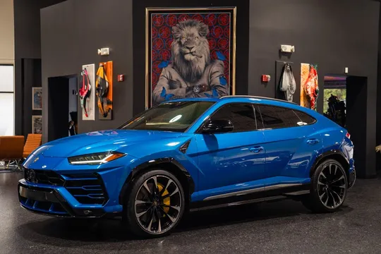 2019 Lamborghini Urus 4WD