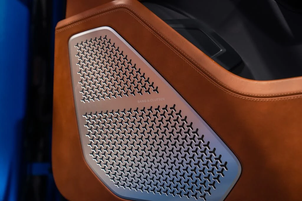 2019 Lamborghini Urus - Image 28 of 31
