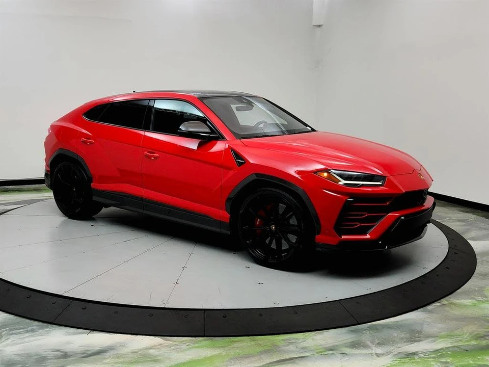 2019 Lamborghini Urus - Image 3 of 31