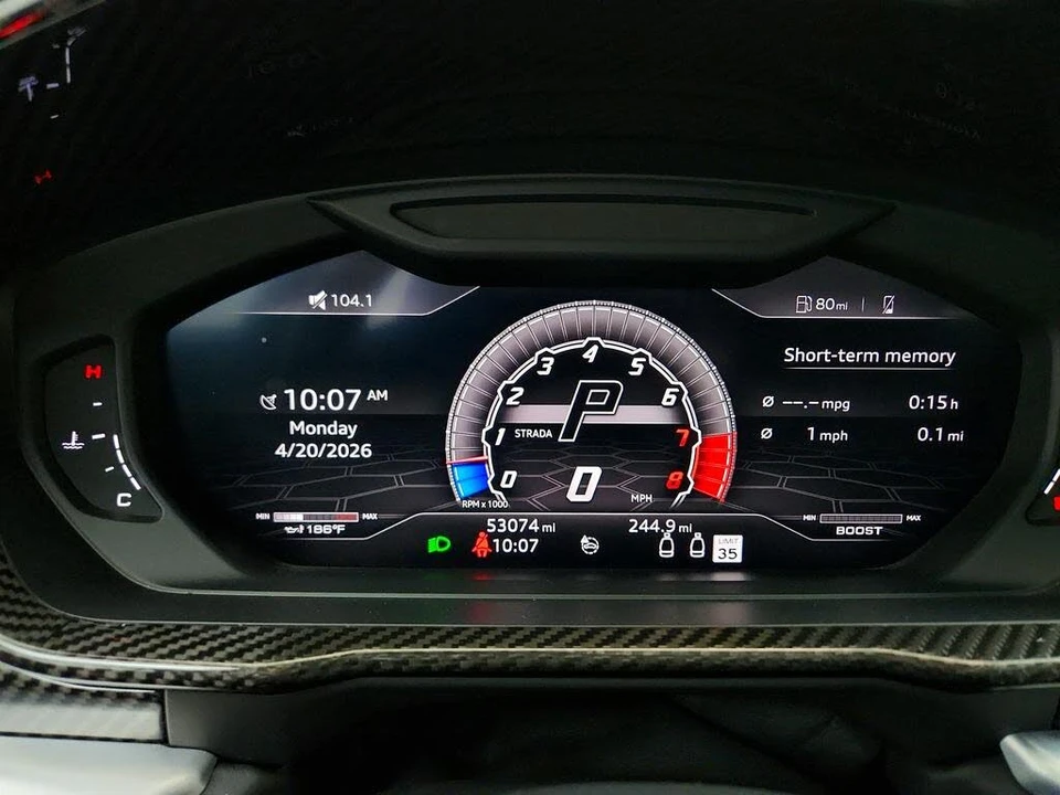 2019 Lamborghini Urus - Image 16 of 31