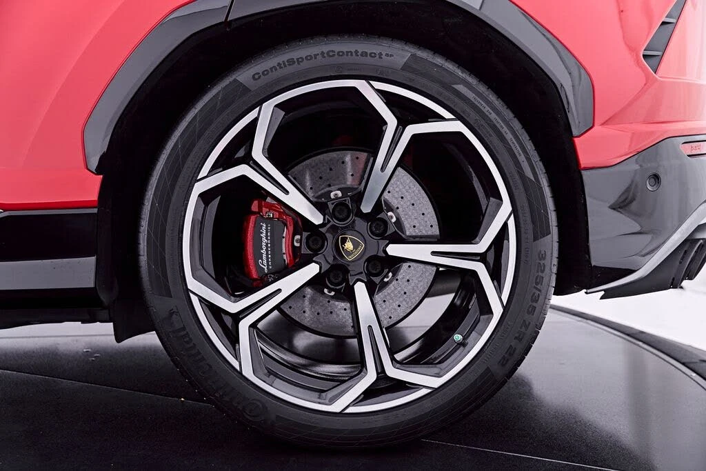 2019 Lamborghini Urus - Image 23 of 31