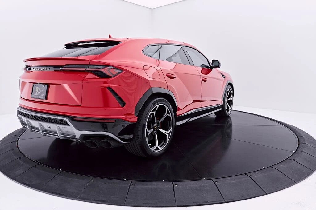 2019 Lamborghini Urus - Image 12 of 31