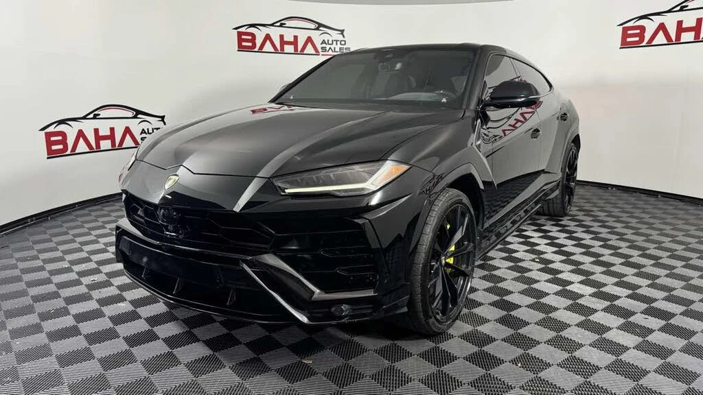 2019 Lamborghini Urus - Image 2 of 31