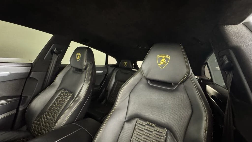 2019 Lamborghini Urus - Image 14 of 31