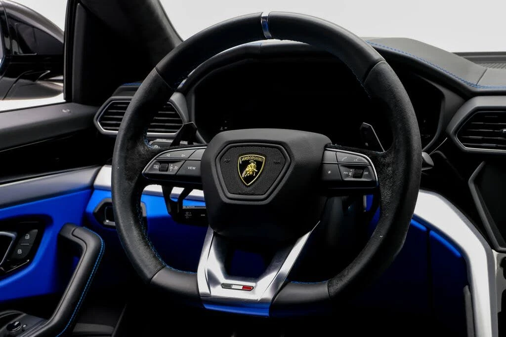 2019 Lamborghini Urus - Image 16 of 31