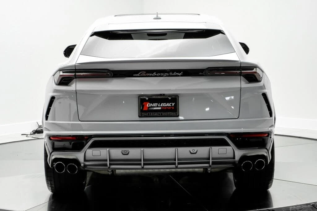 2019 Lamborghini Urus - Image 11 of 31
