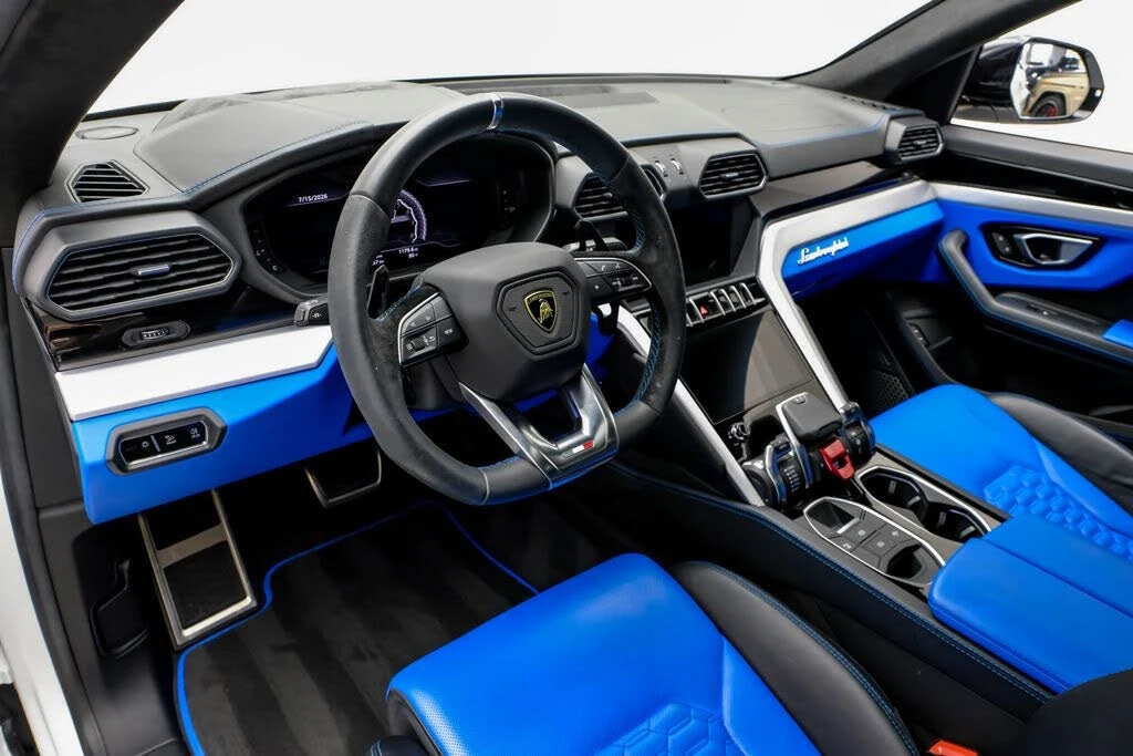 2019 Lamborghini Urus - Image 7 of 31