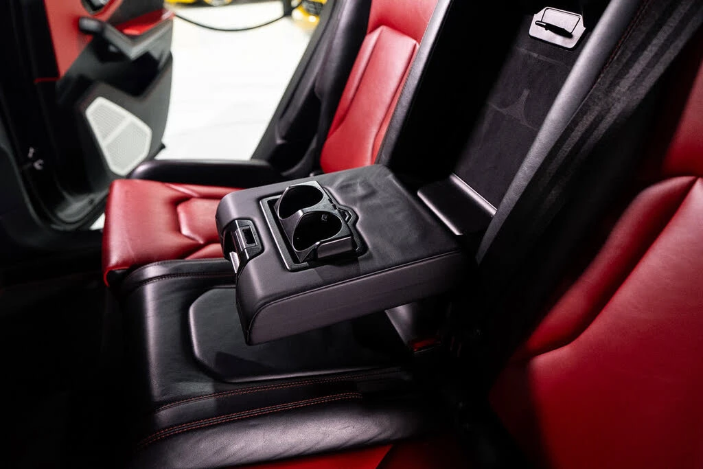 2019 Lamborghini Urus - Image 17 of 31