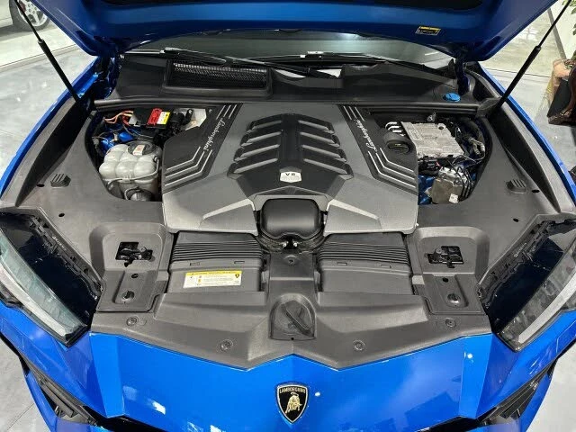 2019 Lamborghini Urus - Image 30 of 31