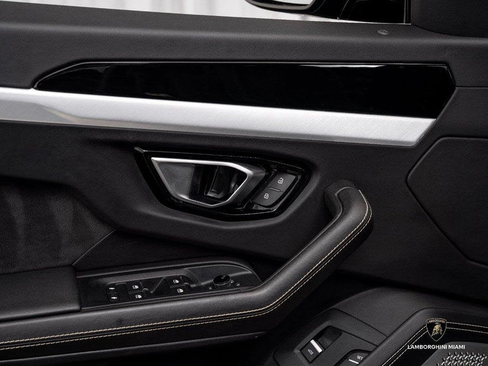 2019 Lamborghini Urus - Image 20 of 31