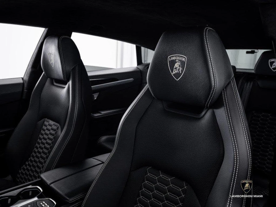 2019 Lamborghini Urus - Image 30 of 31