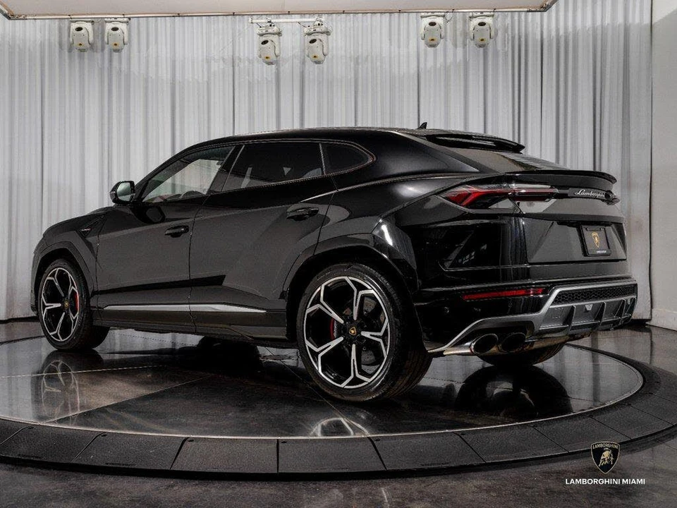 2019 Lamborghini Urus - Image 9 of 31